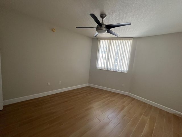 1551 N Flagler Drive 802, West Palm Beach, FL 33401