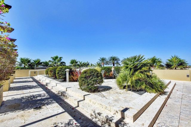 1551 N Flagler Drive 802, West Palm Beach, FL 33401
