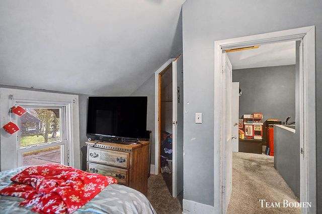 1050 Spring Avenue Ne, City Of Grand Rapids, MI 49503