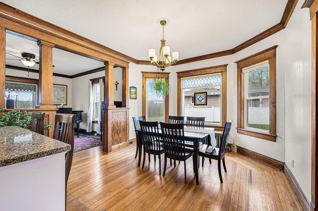 589 W Chestnut STREET, Burlington, WI 53105