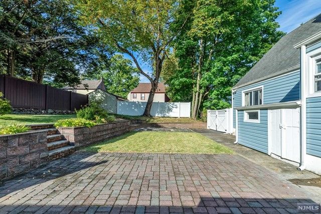 704 Grant Terrace, Teaneck, NJ 07666