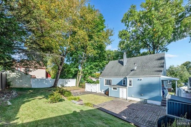 704 Grant Terrace, Teaneck, NJ 07666