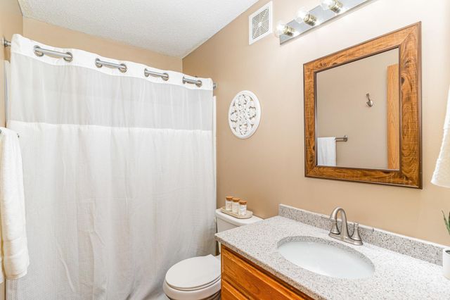 15537 Foghorn Lane 45, Apple Valley, MN 55124