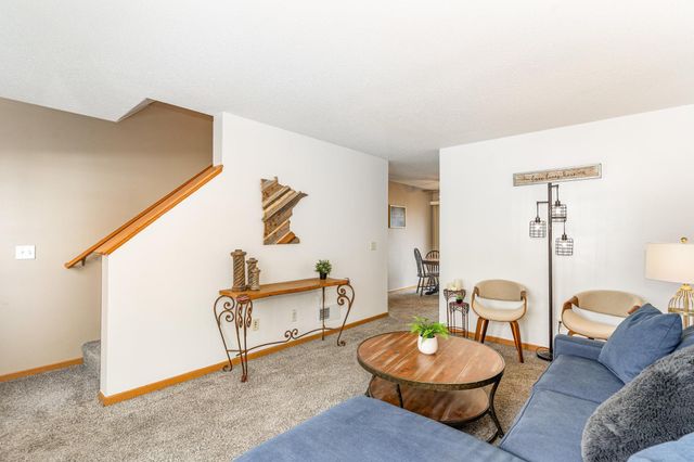 15537 Foghorn Lane 45, Apple Valley, MN 55124