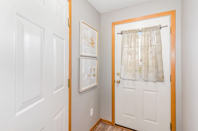 15537 Foghorn Lane 45, Apple Valley, MN 55124