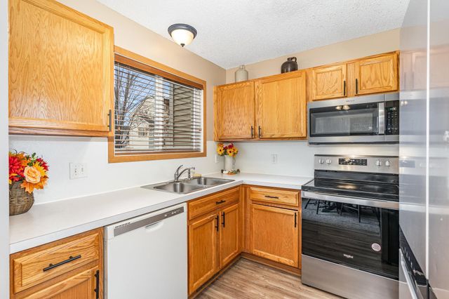 15537 Foghorn Lane 45, Apple Valley, MN 55124