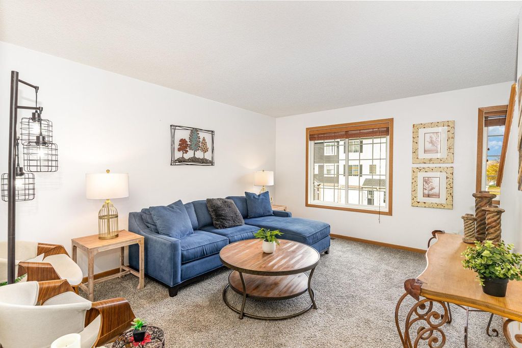 15537 Foghorn Lane 45, Apple Valley, MN 55124