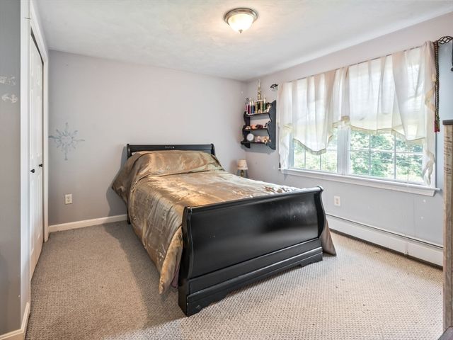 4 Commonwealth Ave, Auburn, MA 01501