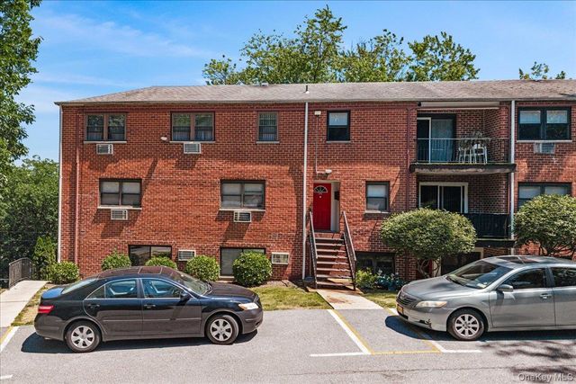 55 Fieldstone Drive 55, Hartsdale, NY 10530