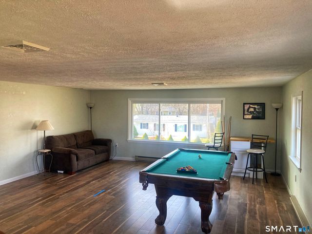 9 Belleau Avenue, Norwich, CT 06360