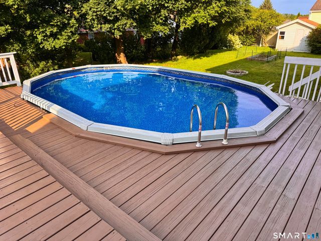 9 Belleau Avenue, Norwich, CT 06360