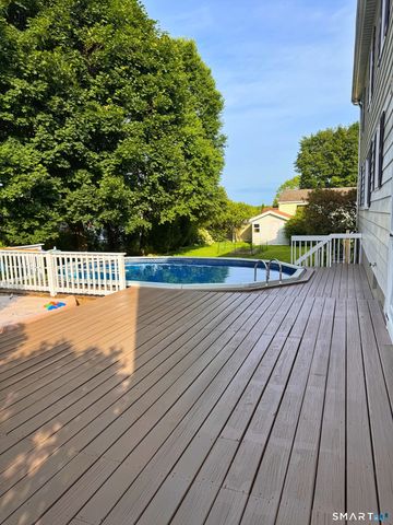 9 Belleau Avenue, Norwich, CT 06360