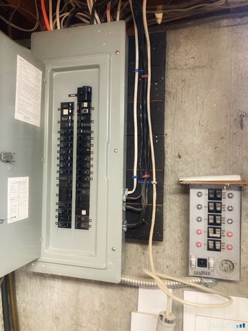 9 Belleau Avenue, Norwich, CT 06360