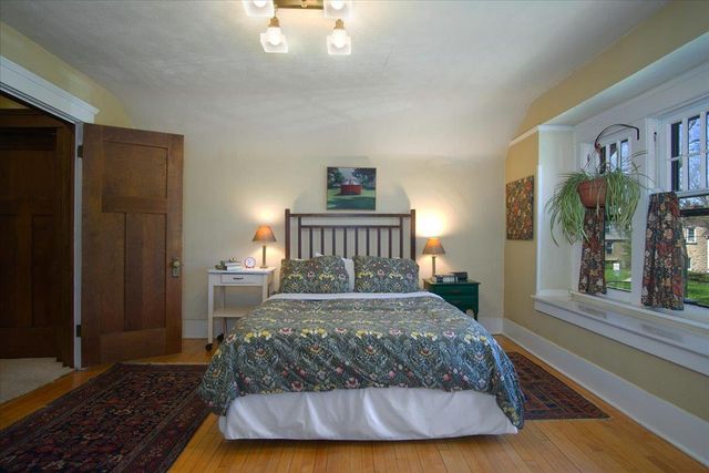 1811 Vilas Avenue, Madison, WI 53711