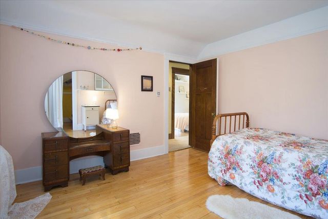1811 Vilas Avenue, Madison, WI 53711