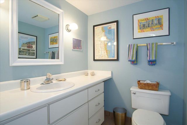1811 Vilas Avenue, Madison, WI 53711