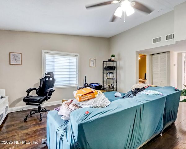 3737 PEACH Drive, Jacksonville, FL 32246