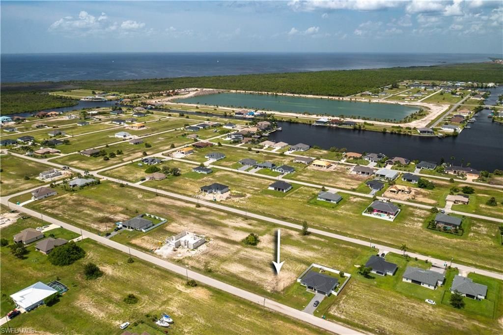 4233 NW 34th ST, CAPE CORAL, FL 33993 — photo 3