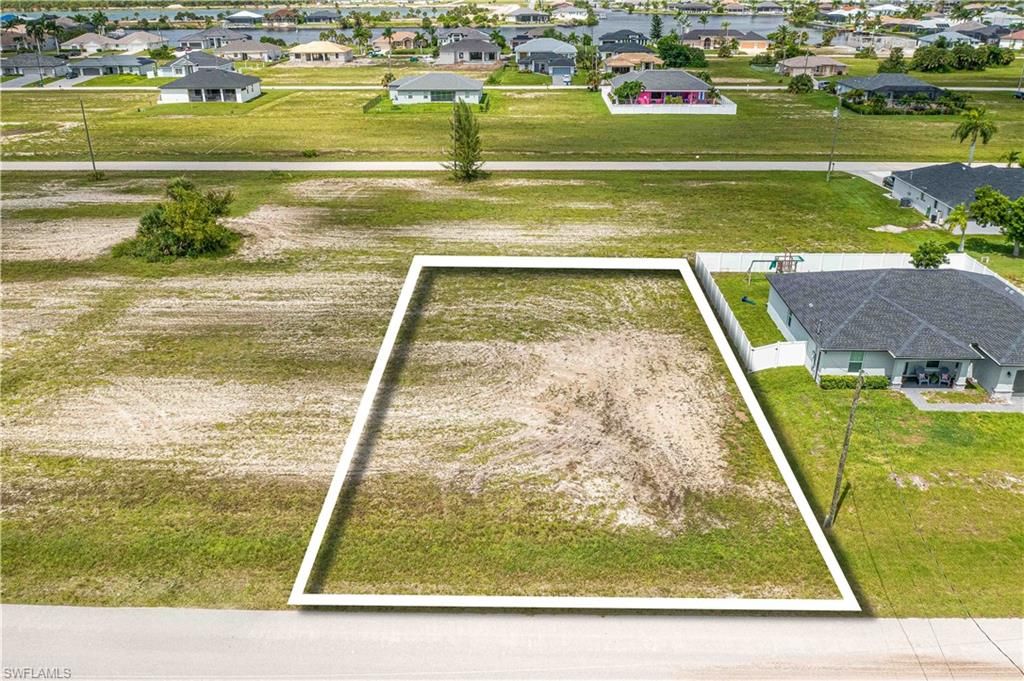 4233 NW 34th ST, CAPE CORAL, FL 33993 — photo 4