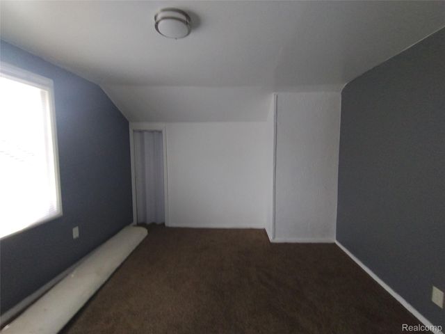 18633 Goulburn Street, Detroit, MI 48205