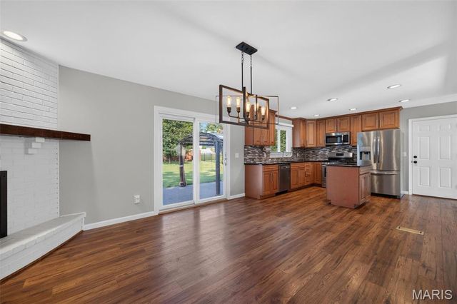 2815 Birch Tree Drive, St Charles, MO 63301