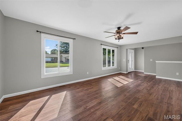 2815 Birch Tree Drive, St Charles, MO 63301