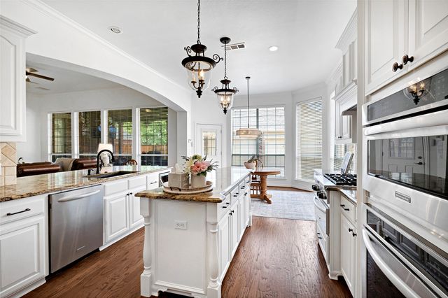 2505 Sir Tristram, Lewisville, TX 75056