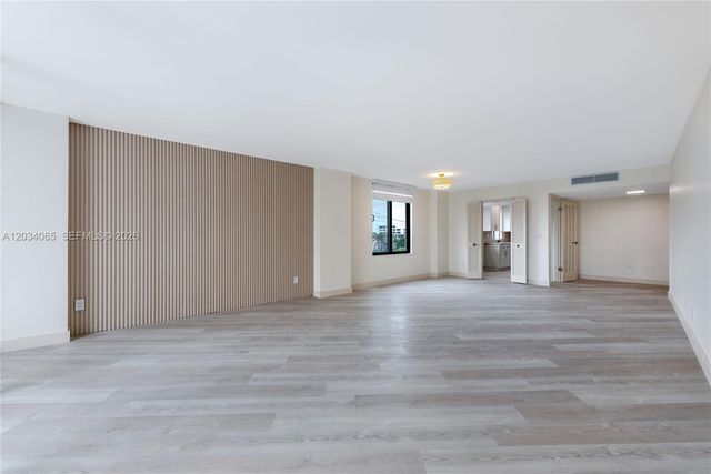3590 S Ocean Boulevard 410, South Palm Beach, FL 33480