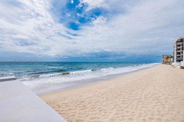3590 S Ocean Boulevard 410, South Palm Beach, FL 33480