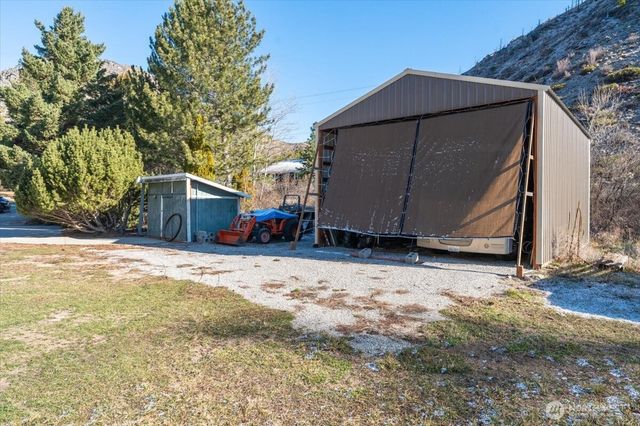 12821 Entiat River Road, Entiat, WA 98822