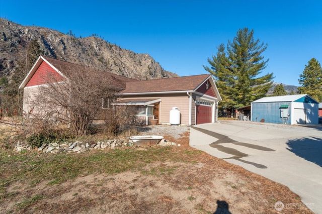 12821 Entiat River Road, Entiat, WA 98822