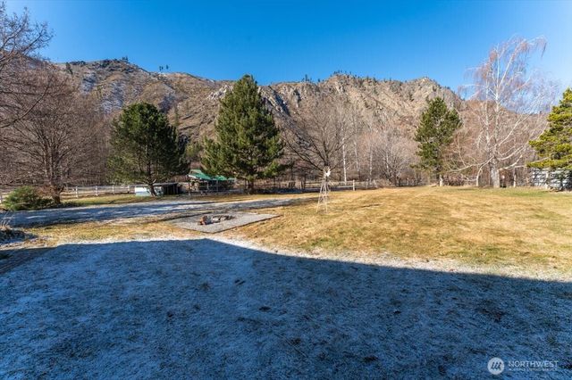 12821 Entiat River Road, Entiat, WA 98822