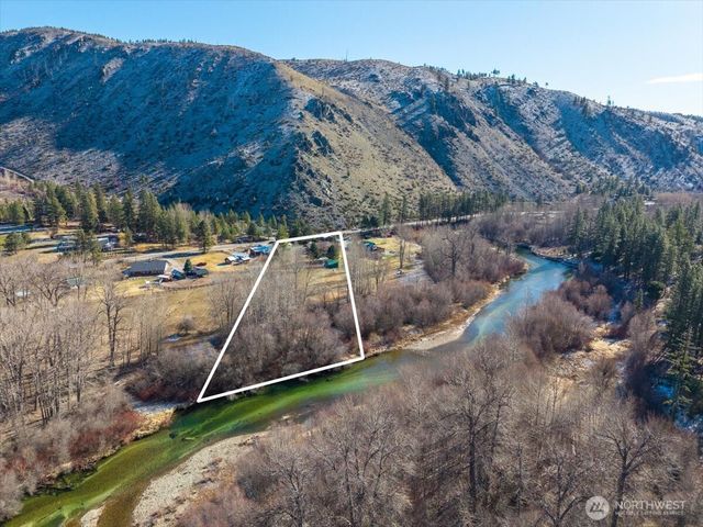 12821 Entiat River Road, Entiat, WA 98822