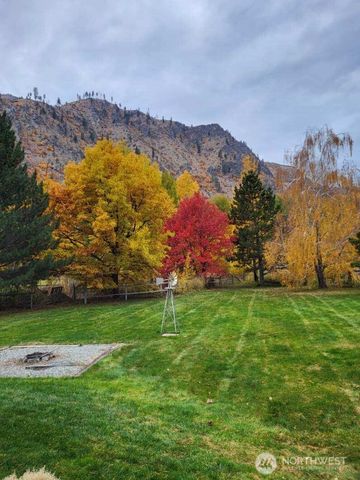 12821 Entiat River Road, Entiat, WA 98822