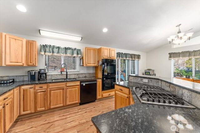 12821 Entiat River Road, Entiat, WA 98822