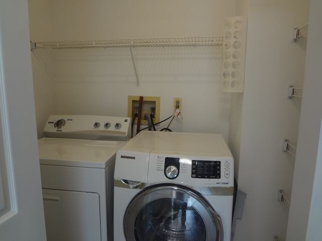 220 Brett Circle B, Wauconda, IL 60084