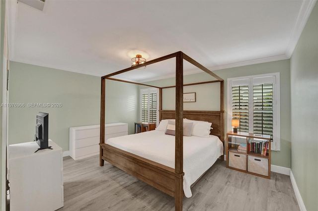 9304 Arborwood Cir, Davie, FL 33328