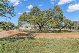 20400 FM 2093, Fredericksburg, TX 78631