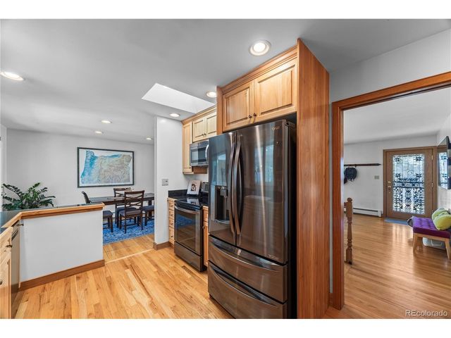 24 Rangeview Dr, Wheat Ridge, CO 80215