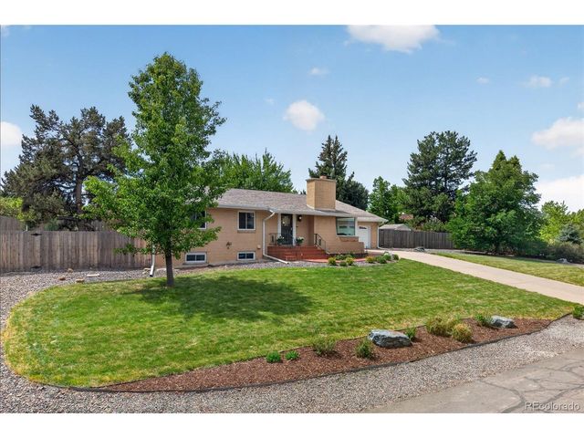 24 Rangeview Dr, Wheat Ridge, CO 80215