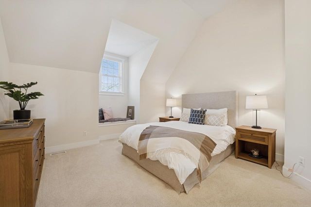 1530 Prestwick PLACE, Lake Geneva, WI 53147