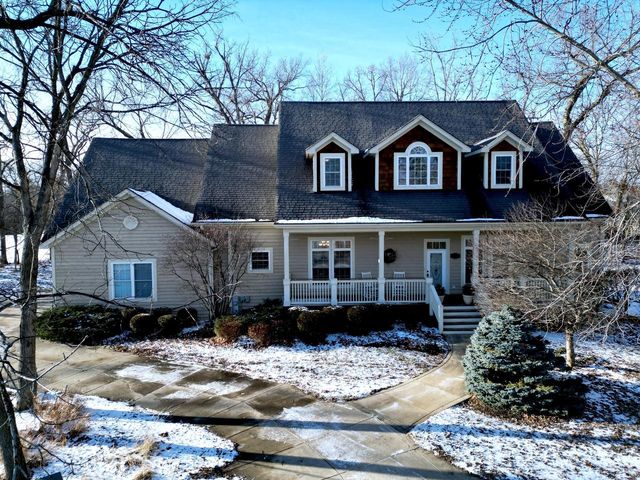 1530 Prestwick PLACE, Lake Geneva, WI 53147