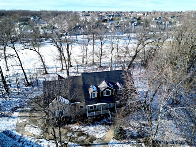 1530 Prestwick PLACE, Lake Geneva, WI 53147