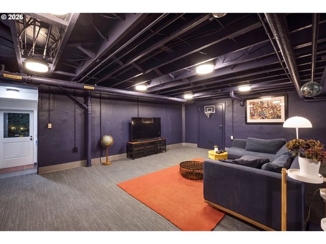 4422 Sw FAIRVIEW Blvd, Portland, OR 97221