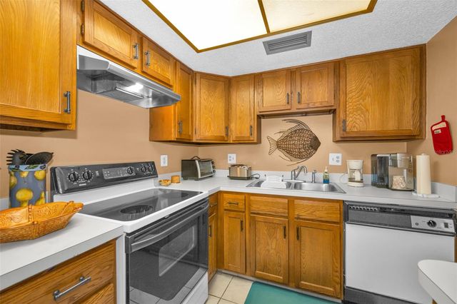 2700 BAYSHORE BOULEVARD 6107, Dunedin, FL 34698
