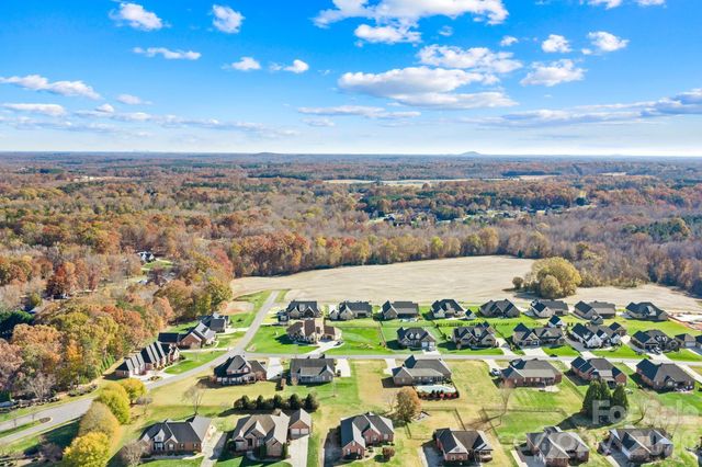 2983 Tavistock Lane, Lincolnton, NC 28092