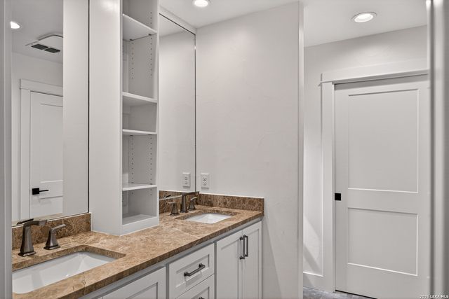 324 Ebner, Boerne, TX 78006