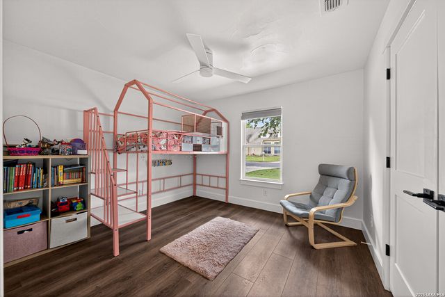 324 Ebner, Boerne, TX 78006