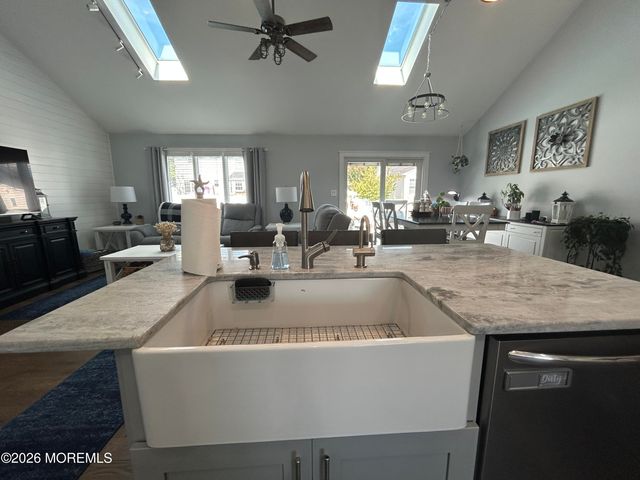 128 Gangway Lane, Manahawkin, NJ 08050