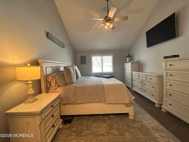 128 Gangway Lane, Manahawkin, NJ 08050